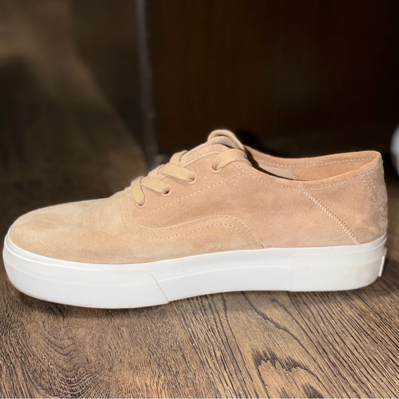 Vince Suede Platform Sneakers - Picture 6 of 7